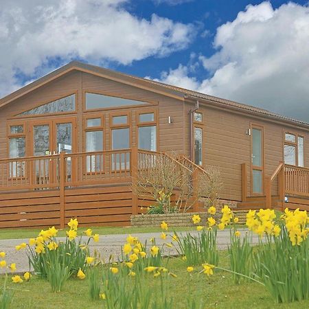 Отель Crowhurst Park Sedlescombe Экстерьер фото