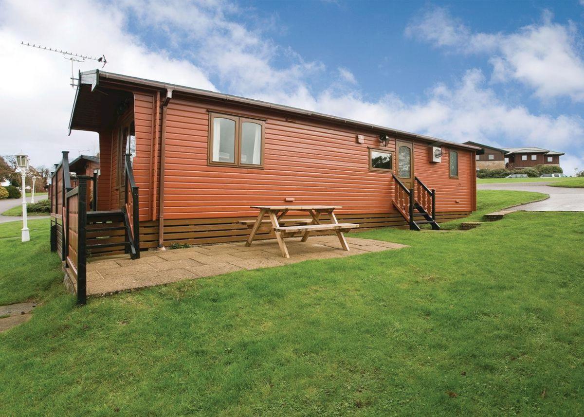 Отель Crowhurst Park Sedlescombe Экстерьер фото