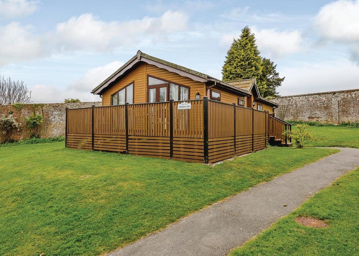 Отель Crowhurst Park Sedlescombe Экстерьер фото