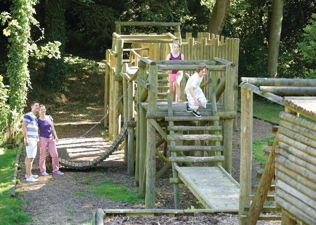 Отель Crowhurst Park Sedlescombe Экстерьер фото