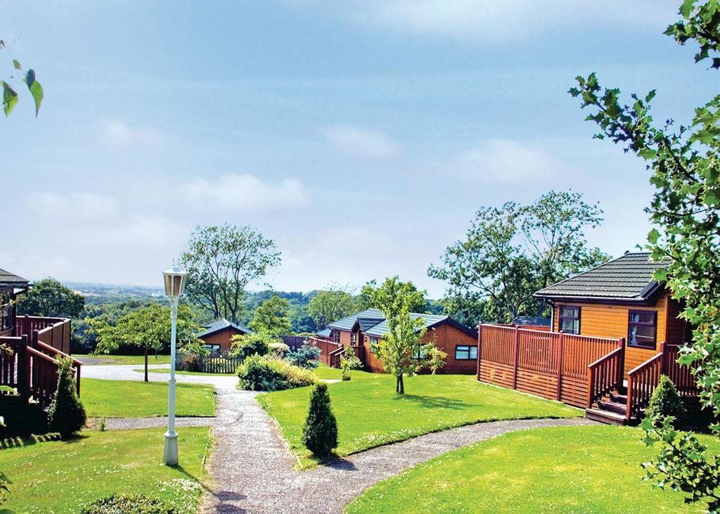 Отель Crowhurst Park Sedlescombe Экстерьер фото